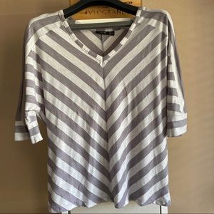 Gray and white half sleeve top